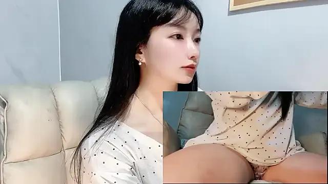 Nery_Asian on StripChat