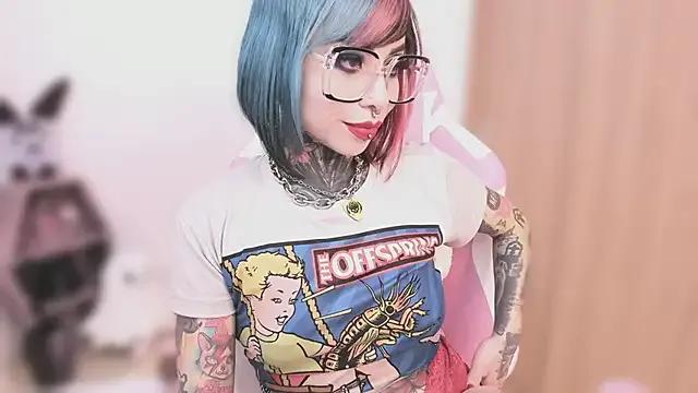 Freechat NikkiRamone on StripChat