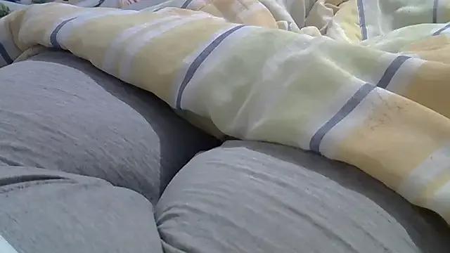 Freechat perescam on StripChat