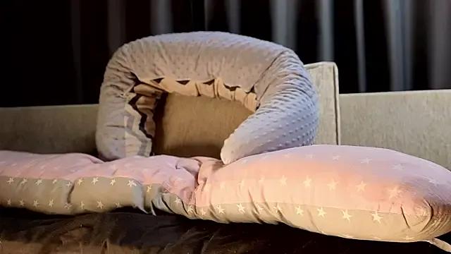 StripChat pleasure8869 is Freechat pleasure8869 — feet close