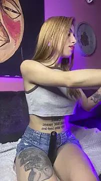 Freechat PrettyAshley_ on StripChat