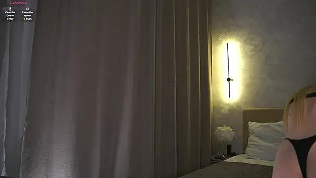 StripChat RaiArgand is Freechat RaiArgand — make clit vibrate from pleasure