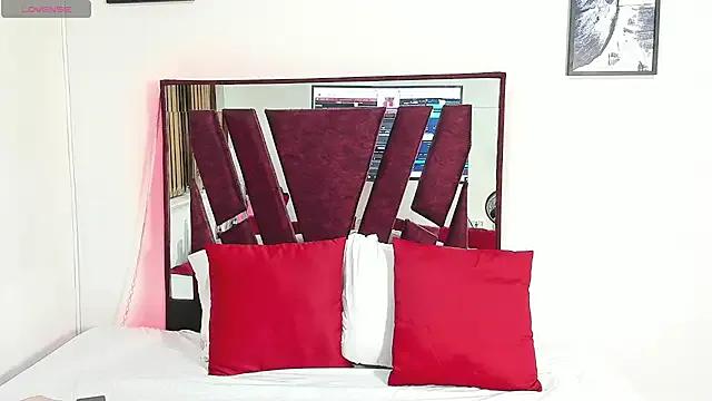 Freechat ReginaRosetti on StripChat