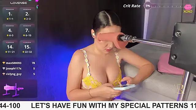 Freechat rouse_lili on StripChat