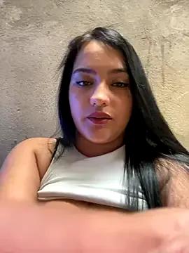 Freechat Sahanaprincessll on StripChat