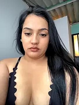 Freechat Sahanaprincessll on StripChat