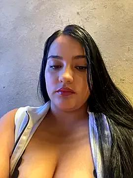 Freechat Sahanaprincessll on StripChat