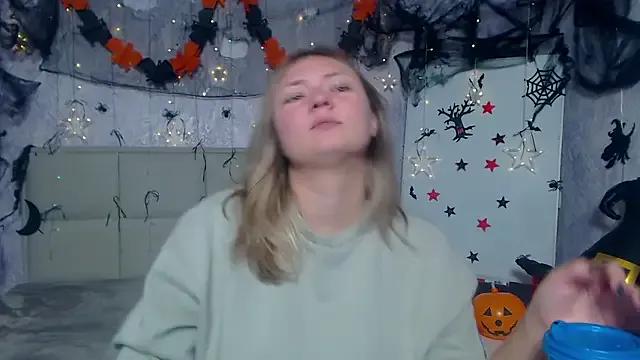 Freechat SallyVerda on StripChat