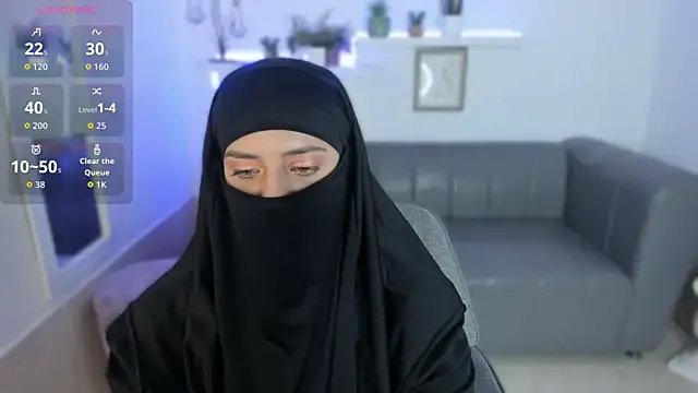 salma_arabicc on StripChat