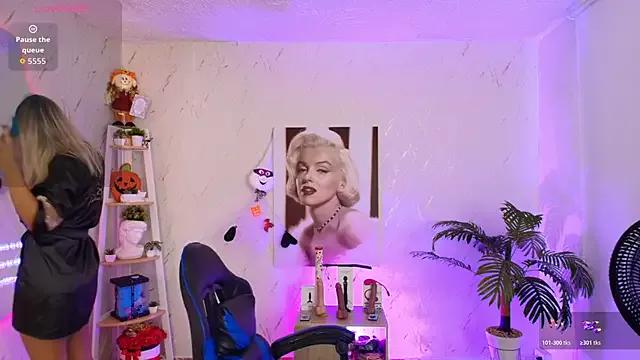 StripChat SALOOMEE__ is Freechat SALOOMEE__ — naked + twerking