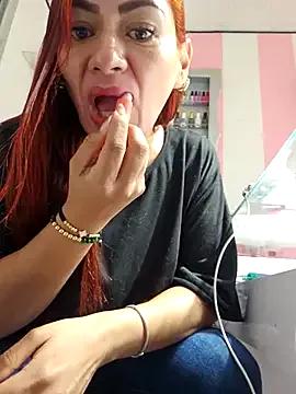 Freechat sandy_y on StripChat