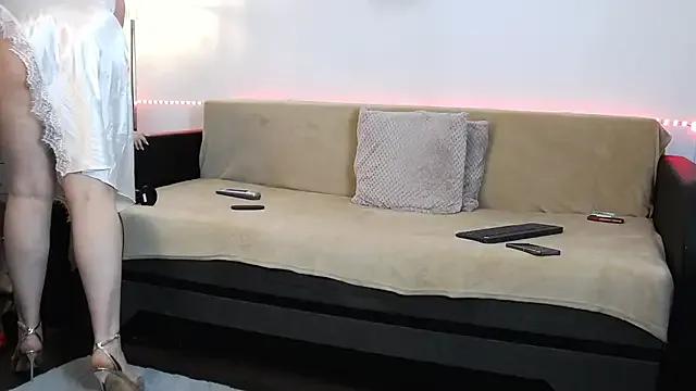 ScarletNoiree — Make me wet and win 10min domi control