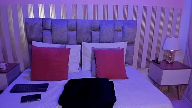 Avatar of Scarlett__lace