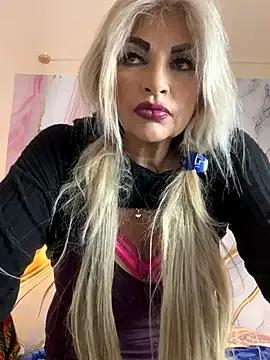 Freechat scarlett_sexx69 on StripChat