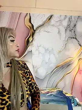 Freechat scarlett_sexx69 on StripChat