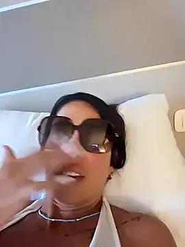 Freechat sexy7883 on StripChat