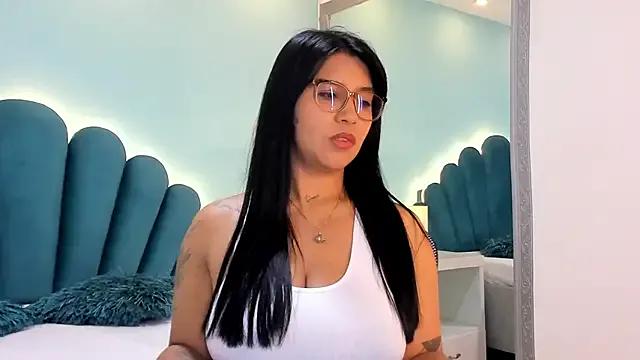 Private sharlott18 on StripChat