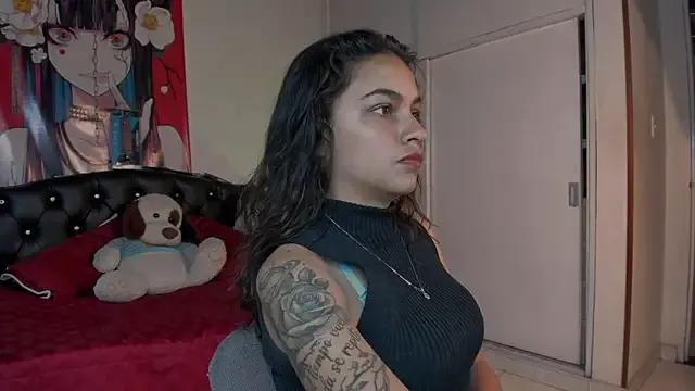 Freechat Skylovershot on StripChat