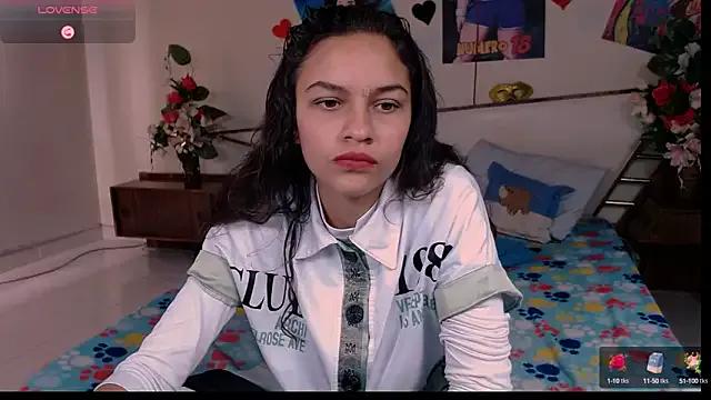 Freechat Skylovershot on StripChat