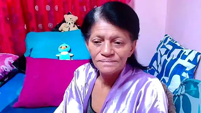 Private SLUTTYROXY on StripChat