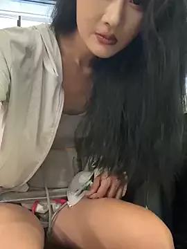 Freechat so-linger on StripChat