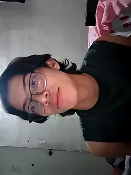 SolRakOF — QUITARME EL SHORT