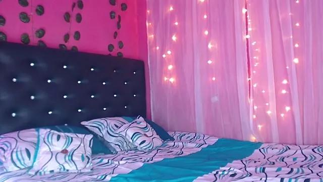 Freechat SophiaaStone on StripChat