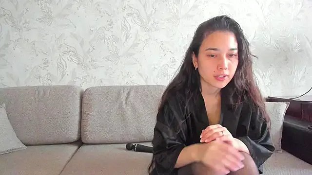 Freechat sophywhisper on StripChat