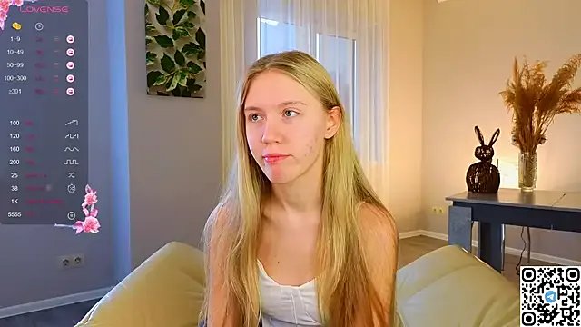 Freechat Succubelle on StripChat