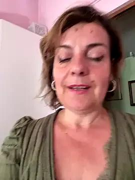 Freechat Sunbelxx on StripChat