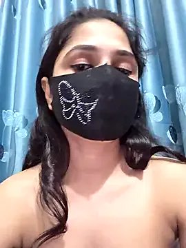 Freechat Suvosri on StripChat