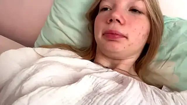 Freechat Sweet_horizon on StripChat