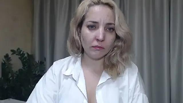 Freechat sweetpussy on StripChat