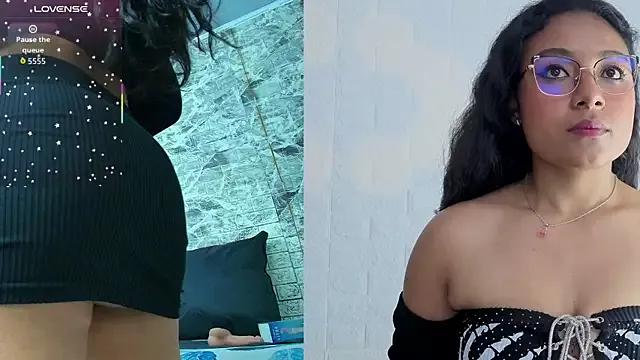 Freechat taylorexotic on StripChat