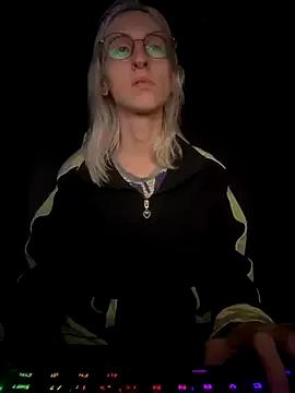 Freechat thebunnydark on StripChat