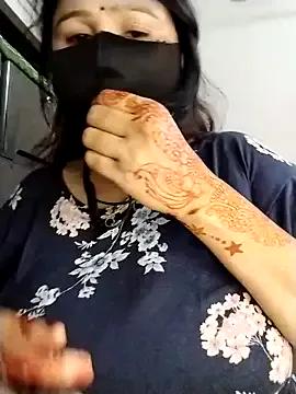 Group Tishani on StripChat