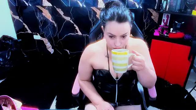 StripChat Toy-of-Pain is Freechat Toy-of-Pain — hot wax on tits, ass and pussy