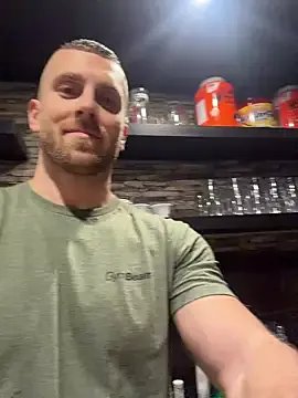 Freechat trainwithme on StripChat