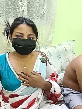 StripChat Trending_Couple is Group Trending_Couple — Last tipper get 3 hot videos