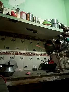 Freechat Trisha_71 on StripChat