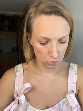 UmaTruewoman — Cum with dildo!