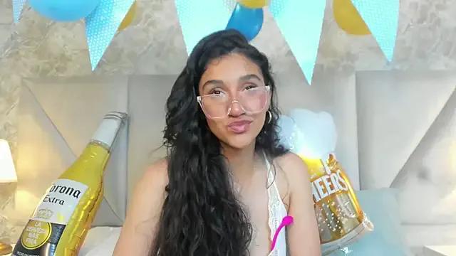 Freechat ValentiinaCruz on StripChat