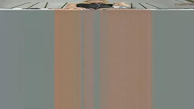 Freechat violet_gray_ on StripChat