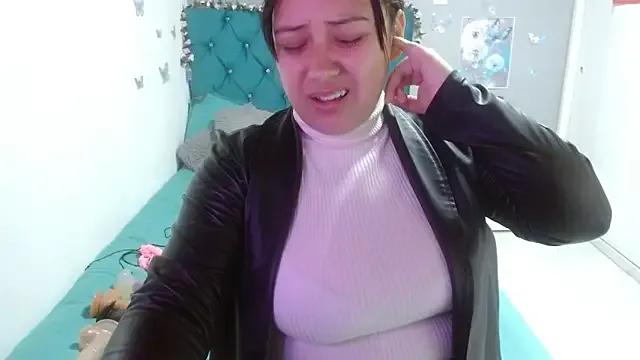 Freechat wandafuckass on StripChat