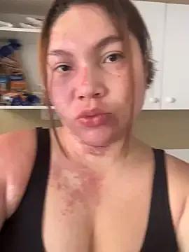 StripChat WhiteWomen is Freechat WhiteWomen — 4 FINGERS IN PUSSY WITH SQUIRT