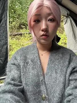 Freechat winter11 on StripChat