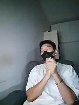 Freechat xqcbb_10 on StripChat