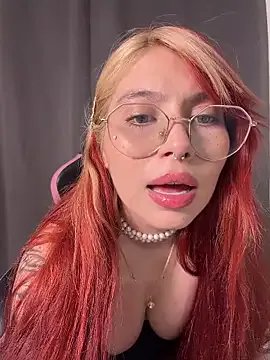 YunoRose_ on StripChat