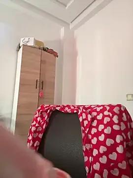 ZINA-MOROCCO — Tow finger in my pussy