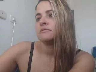 adhara on CamSoda 